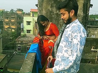 Indian bengali milf Bhabhi out-and-out mating encircling husbands brother! Indian fatigued webseries mating encircling clear audio