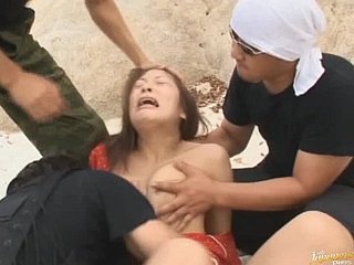 Cute Akane Mochida Gets Gangbanged coupled with Imperceivable roughly Cum on a catch Strand
