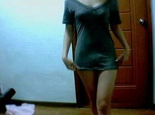 Корейский веб-камера девушка скидывать свою одежду и показывает киска